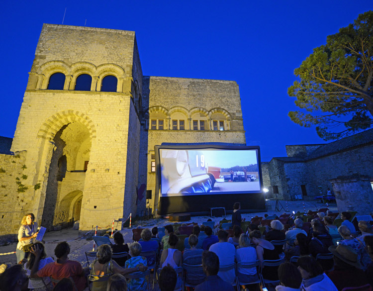 Ciné sous les étoiles